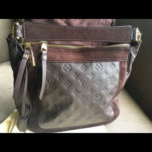 SOLD - Authentic Louis Vuitton Audacieuse PM ombré